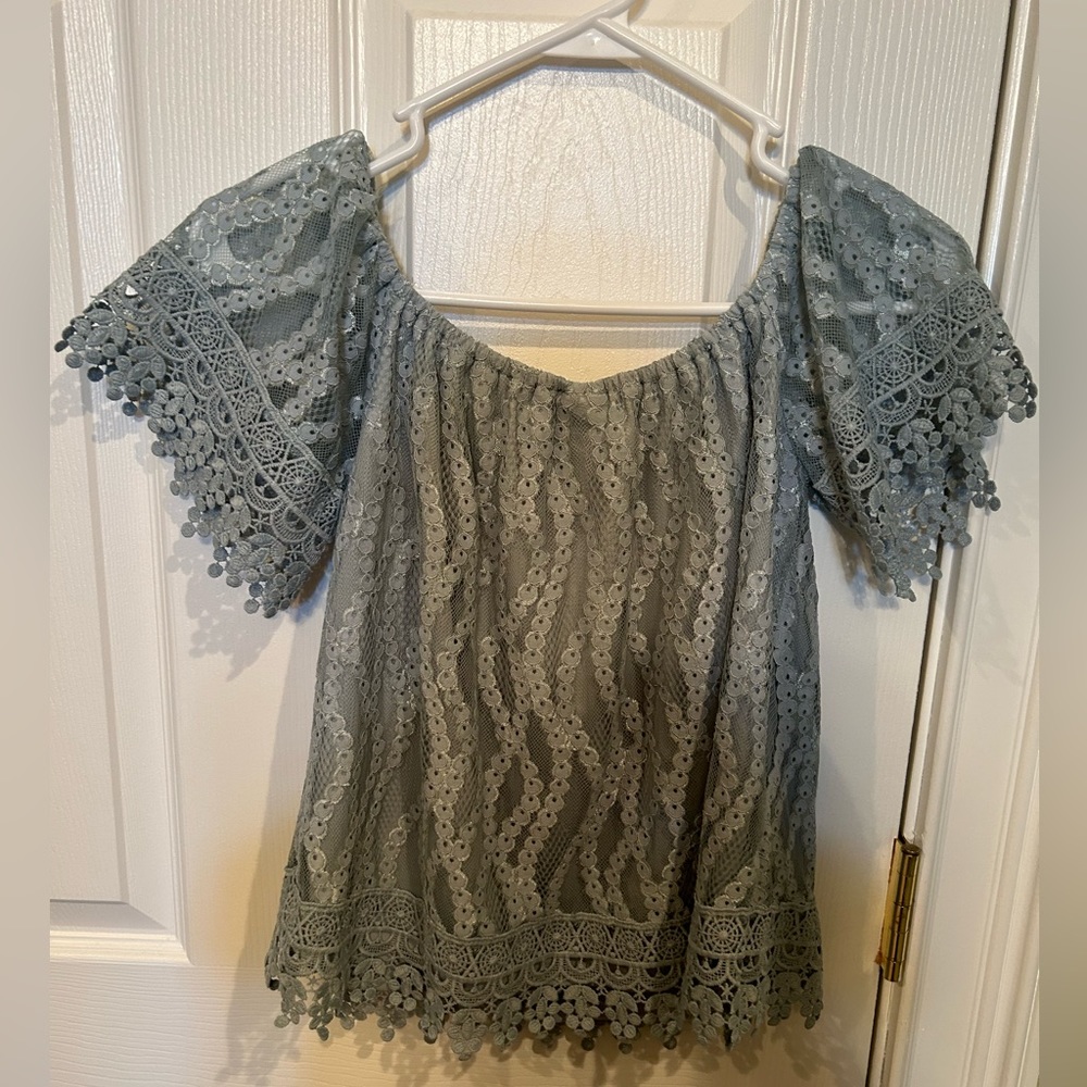 Women’s Dusty Blue Blouse